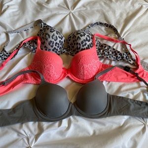 Victoria’s Secret Body By Victoria demi bra lot Of 3 Sz 36A brand new with tags!